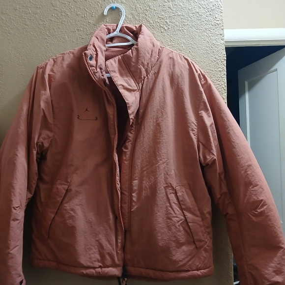 Jordan Women's Puffer Jacket in Pink - Picture 1 of 5